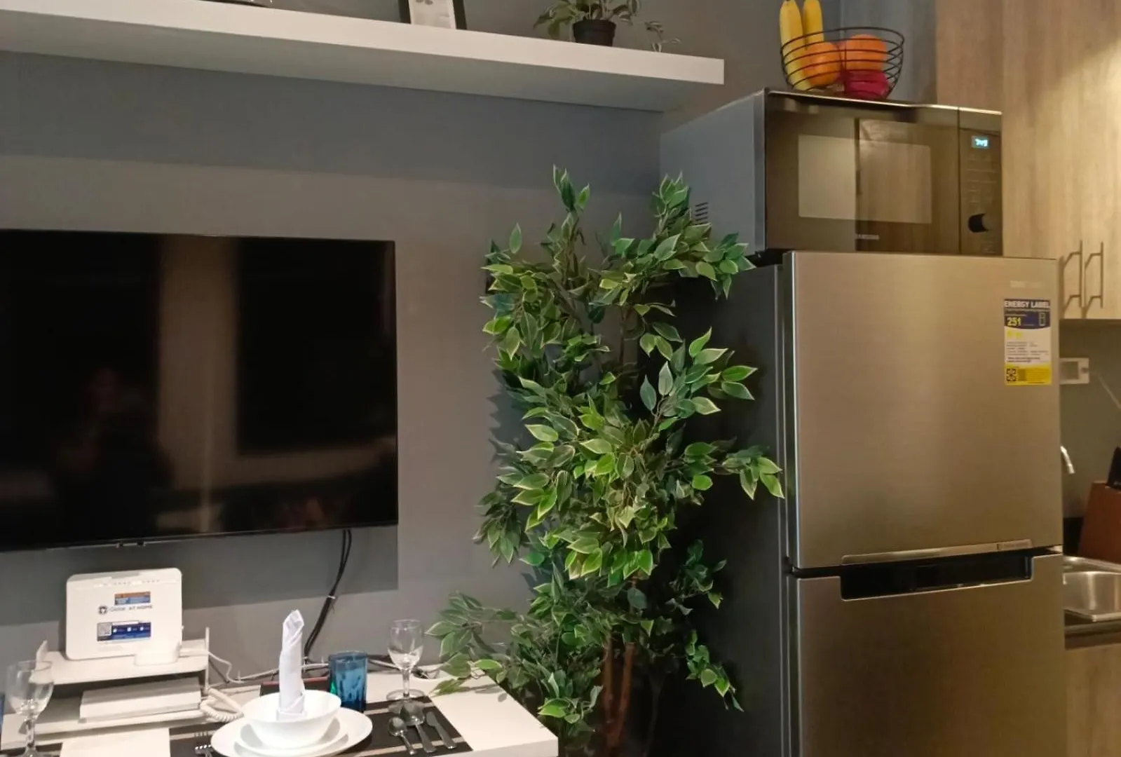 Cozy New 1Br Fame Residences Condo With Balcony Manila Apartment